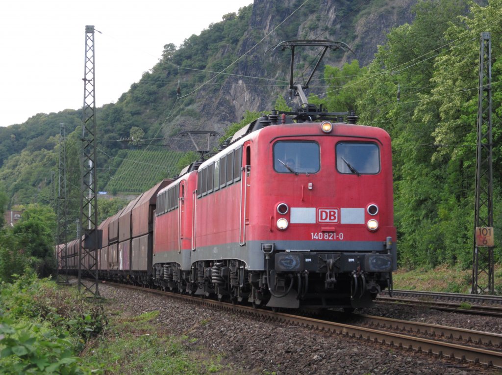 140 821-0 am 10.6.2011 bei Rhndorf.