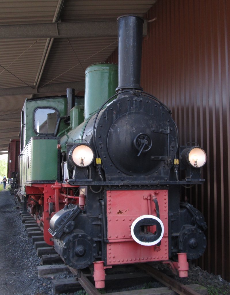 Die Schmalspurdampflok 74 der ehem. MEG zu sehen im Eisenbahnmuseum Bochum-Dahlhausen.