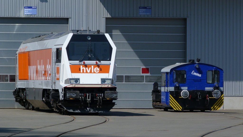 HVLE V490 und  Emma  am 24.04.11. in Kiel.