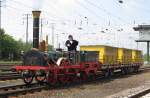 qAdlerq/140600/die-erste-deutsche-dampflokomotive-adler-bzw Die erste Deutsche Dampflokomotive 'Adler' bzw. der zweite Nachbau des Zuges am 21.5.2011 auf der lokparade im DB Museum Koblenz.