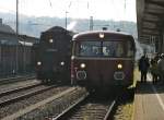 Der Glanz vergangener Epochen.....im April 2010 im Bahnhof Lint! 44 2546-8 und ein VT798 der Kasbachtalbahn erzeugten diese Atmosphre erneut.