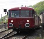 uerdinger-schienenbus-vt795-98/133829/ruhrtalbahn-vt798-garnitur-am-1642011-in Ruhrtalbahn VT798 Garnitur am 16.4.2011 in Bochum-Dahlhausen.
